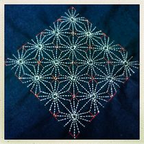 My project for course: Introduction to Japanese Sashiko Stitching. Un proyecto de Bordado, Tejido, DIY, Upc, cling y Diseño textil de Sabine Nimz - 28.05.2023